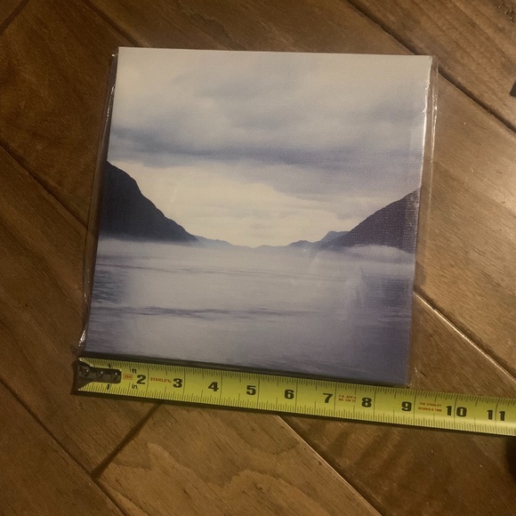 🌄 NWT Canvas Painting Print Home Decor Wall Accent Blue Cloud Mountains Nature - Picture 2 of 6